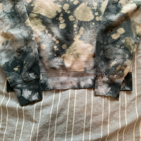 Bluenotes Hoodie - Picture 3 of 3